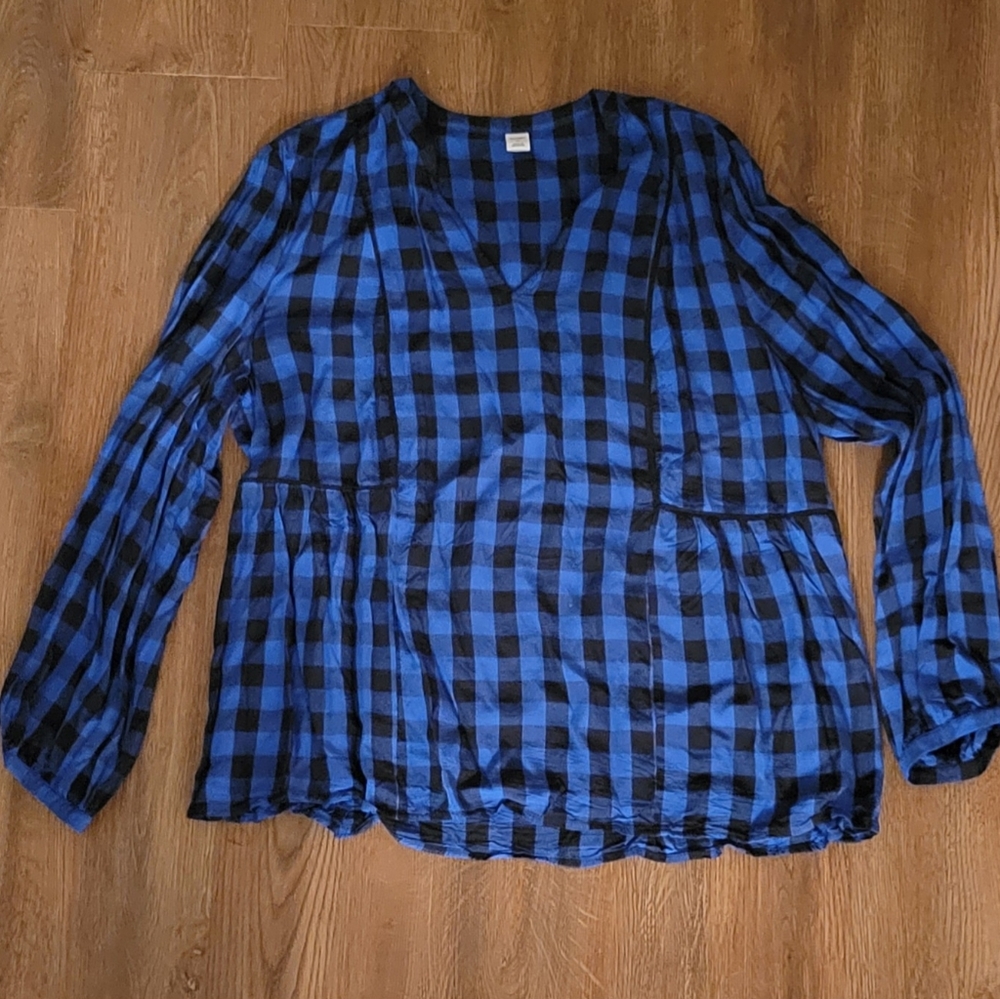NWOT Old Navy Blue & Black Gingham Blouse